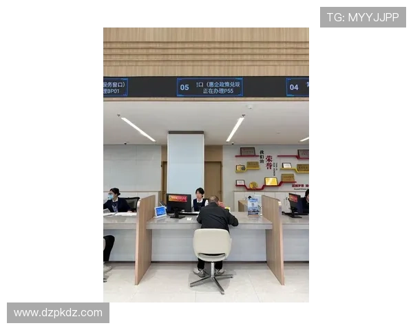 扑克王手机网址客服中心，专业团队为您提供全方位服务支持